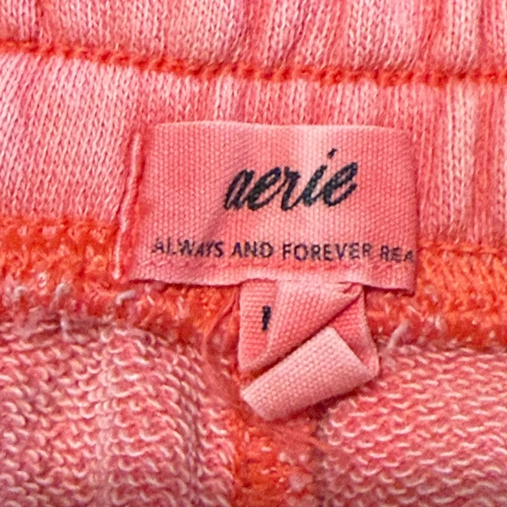 Aerie High Waisted Real Short - Picture 5 of 8